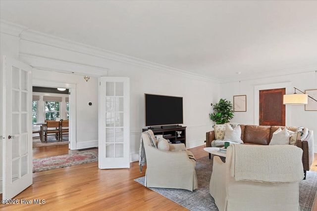 335 E Connecticut Avenue, Southern Pines, NC 28387