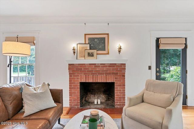 335 E Connecticut Avenue, Southern Pines, NC 28387