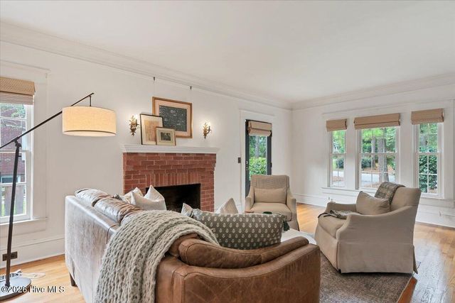 335 E Connecticut Avenue, Southern Pines, NC 28387