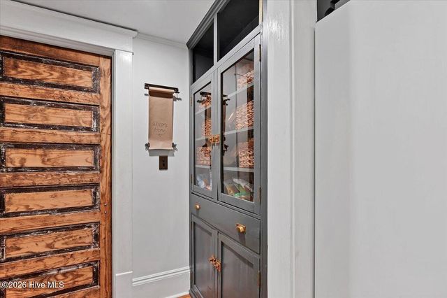 335 E Connecticut Avenue, Southern Pines, NC 28387