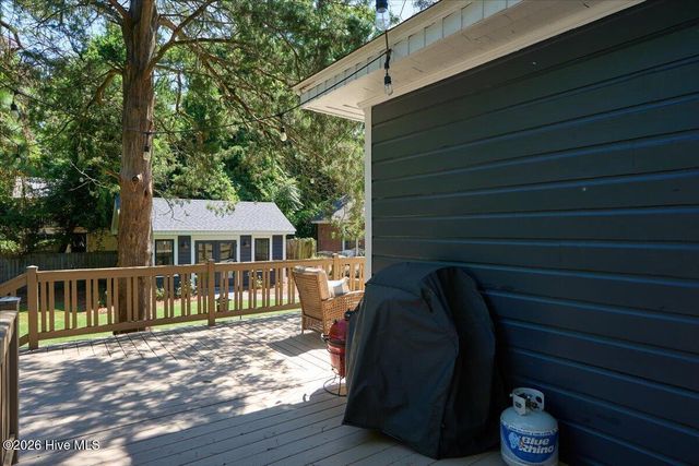 335 E Connecticut Avenue, Southern Pines, NC 28387