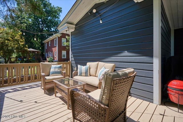 335 E Connecticut Avenue, Southern Pines, NC 28387