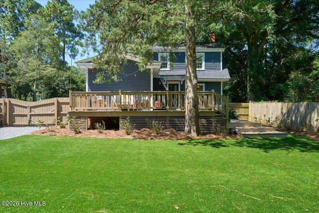 335 E Connecticut Avenue, Southern Pines, NC 28387