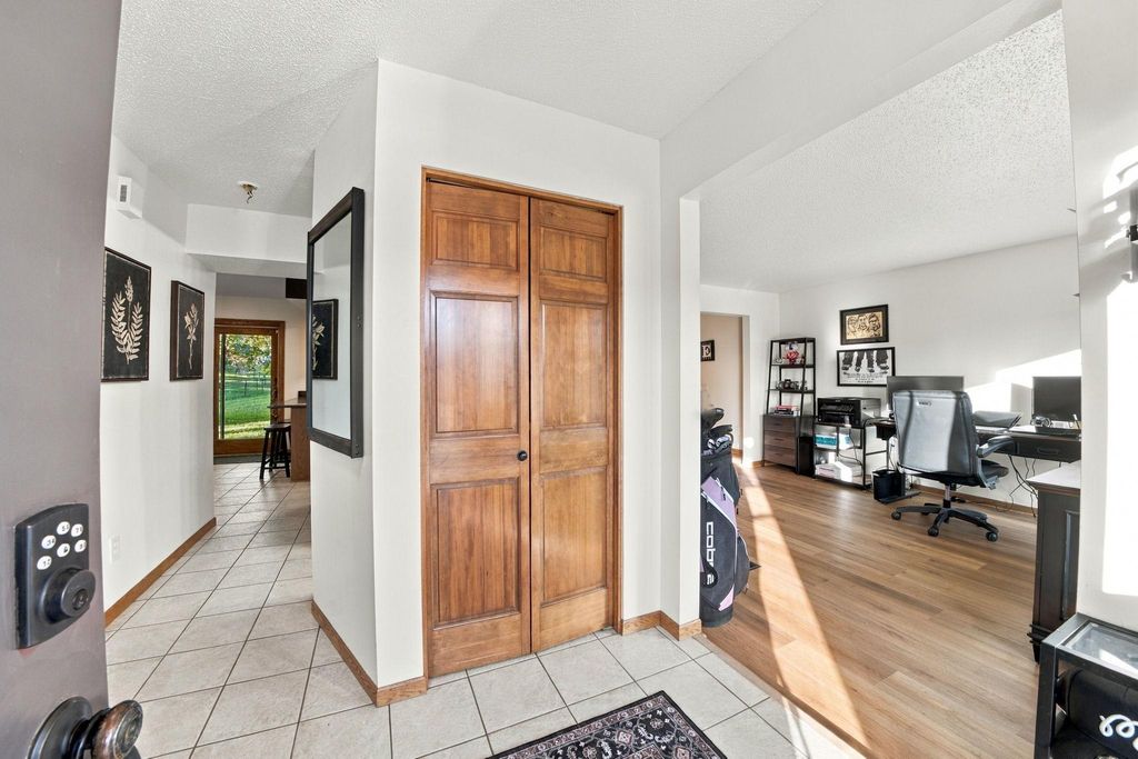 9078 Sierra Road, Woodbury, MN 55125 — photo 3