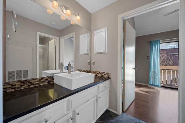 2210 Pearl ST 301, Austin, TX 78705