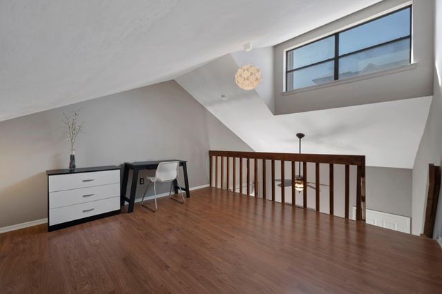 2210 Pearl ST 301, Austin, TX 78705