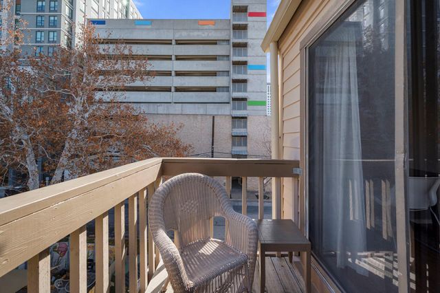 2210 Pearl ST 301, Austin, TX 78705
