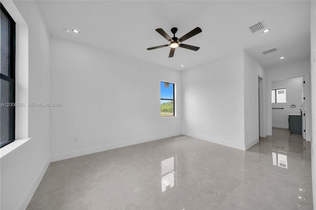 3115 2nd ST SW, Lehigh Acres, FL 33976