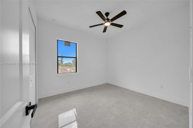 3115 2nd ST SW, Lehigh Acres, FL 33976