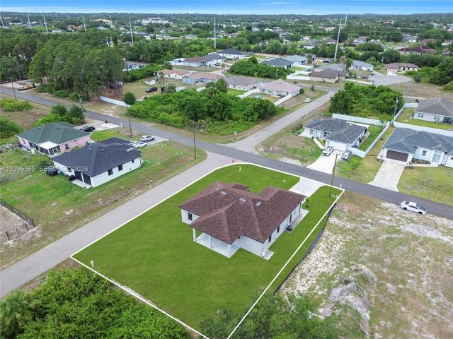3115 2nd ST SW, Lehigh Acres, FL 33976