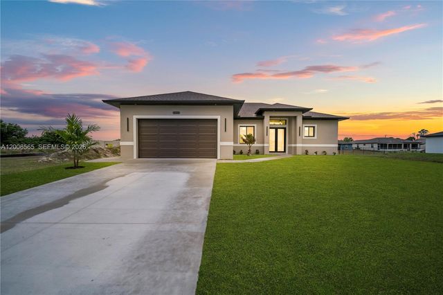 3115 2nd ST SW, Lehigh Acres, FL 33976