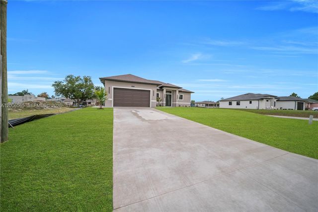 3115 2nd ST SW, Lehigh Acres, FL 33976