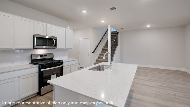 10236 NW 28th Street, Yukon, OK 73099