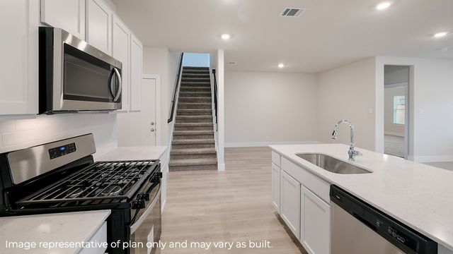10236 NW 28th Street, Yukon, OK 73099