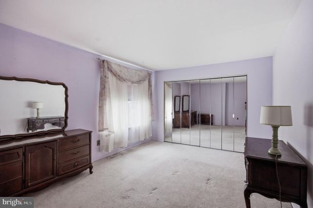 2045 HARBOUR DR, Palmyra, NJ 08065