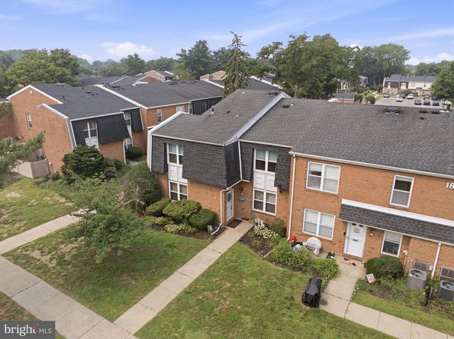 2045 HARBOUR DR, Palmyra, NJ 08065