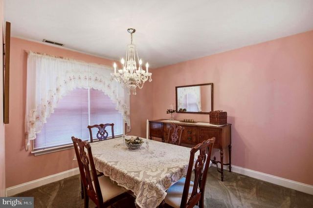 2045 HARBOUR DR, Palmyra, NJ 08065