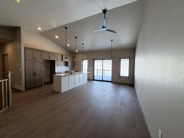 4080 Brooke Elizabeth DRIVE, Onalaska, WI 54650