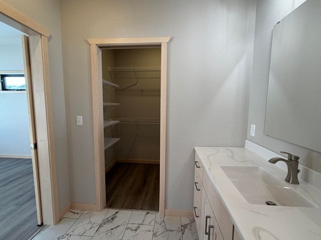 4080 Brooke Elizabeth DRIVE, Onalaska, WI 54650