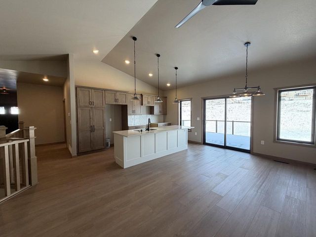 4080 Brooke Elizabeth DRIVE, Onalaska, WI 54650