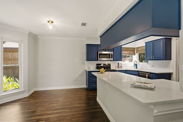 2424 Cornell Drive, Flower Mound, TX 75022