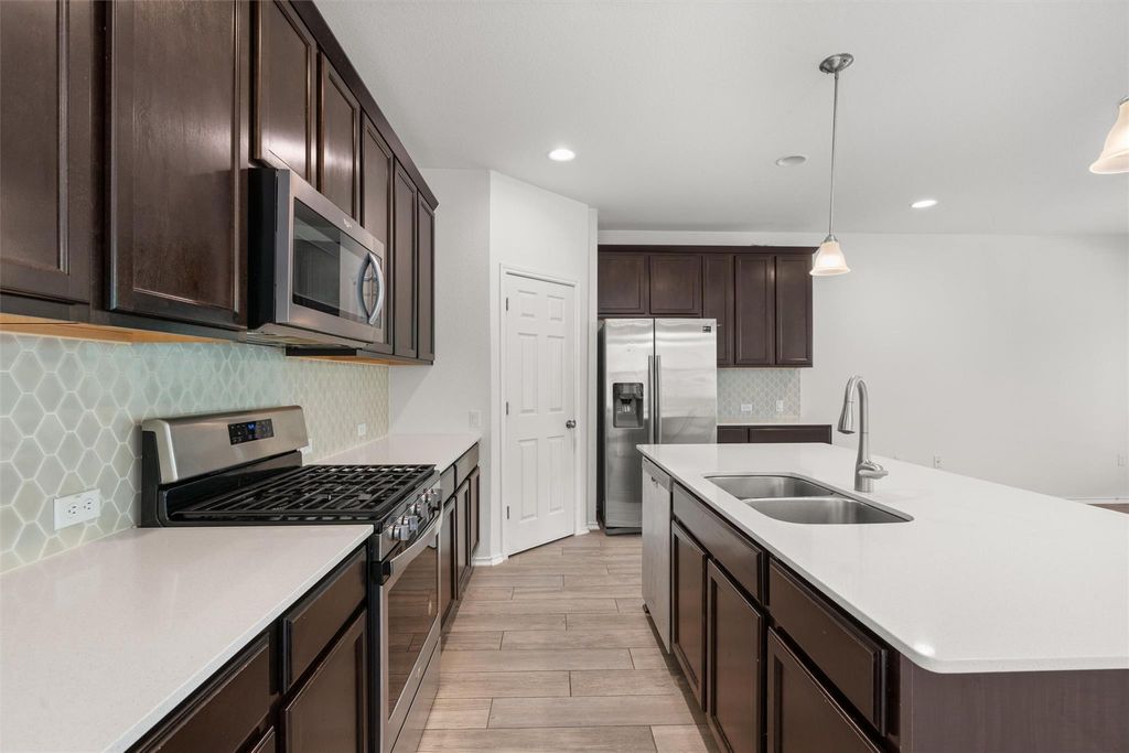 15204 Kookaburra PATH 27, Austin, TX 78728