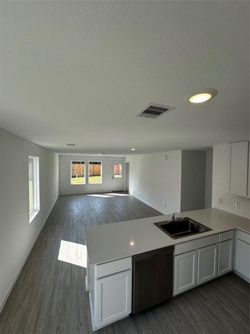 16237 Bergara Bend Drive, Splendora, TX 77327