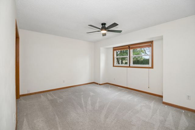 440 Dover Turn, Bourbonnais, IL 60914