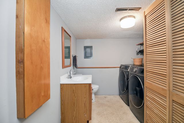 440 Dover Turn, Bourbonnais, IL 60914