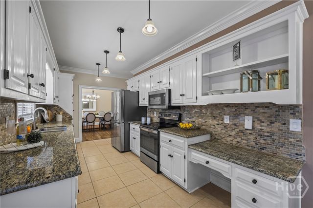 124 Pin Oak Court, Athens, GA 30606