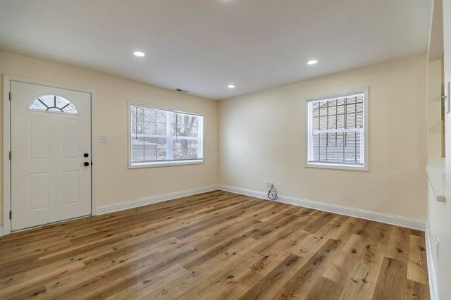 1121 Dekalb Street, Gary, IN 46403