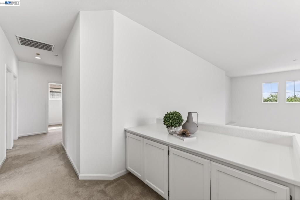 Image 20 of property listing at 34517 Windflower Ln, Union City, CA 94587