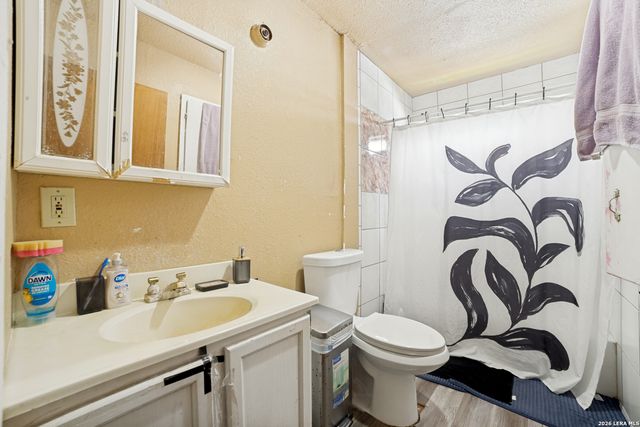 1915 DELFINO ST, San Antonio, TX 78237