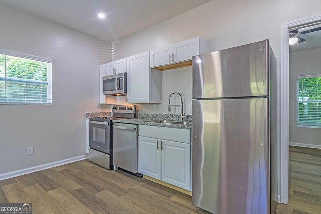 3279 Kings Park Circle, Macon, GA 31217