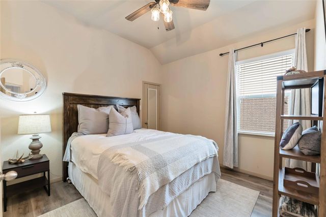 2502 Tiger Eye Drive, Rosharon, TX 77583