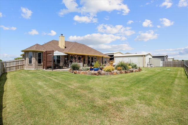 509 Brooks Drive, Nevada, TX 75173