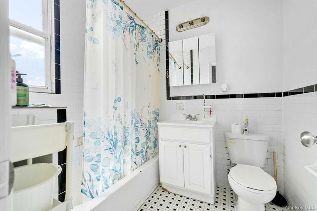 73-35 Myrtle Avenue, Glendale, NY 11385