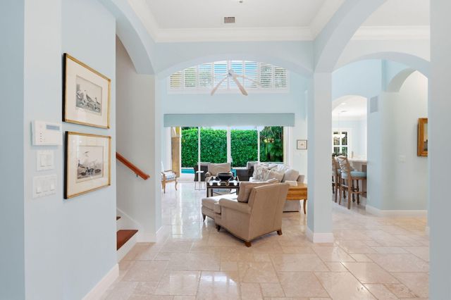 106 Nativa Circle, North Palm Beach, FL 33410