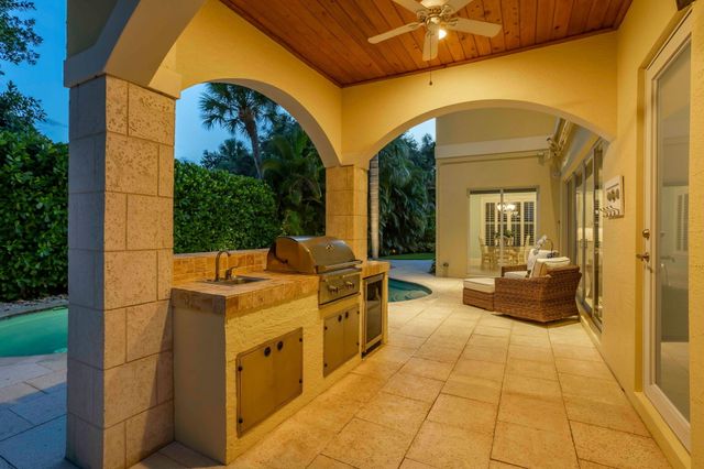 106 Nativa Circle, North Palm Beach, FL 33410