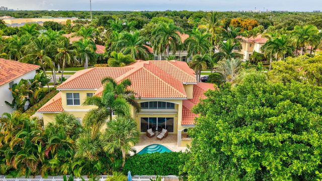 106 Nativa Circle, North Palm Beach, FL 33410