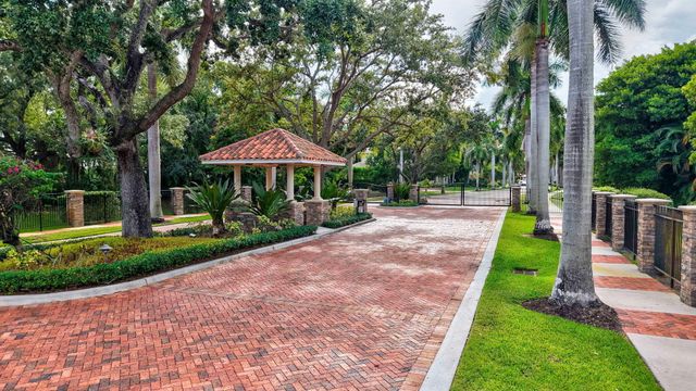 106 Nativa Circle, North Palm Beach, FL 33410