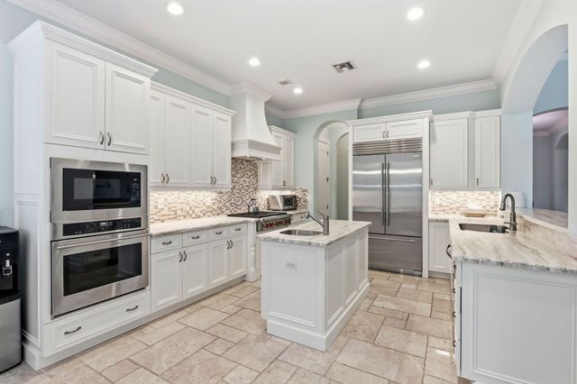 106 Nativa Circle, North Palm Beach, FL 33410