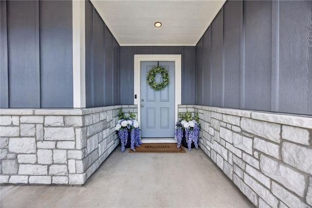 661 N Pear Street, Gardner, KS 66030