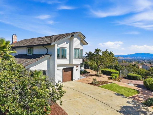 1237 Renraw Drive, San Jose, CA 95127