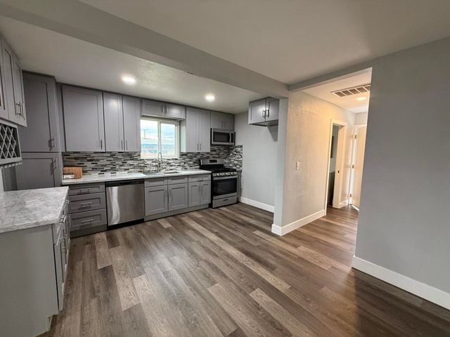 71362 Aurora Road, Desert Hot Springs, CA 92241