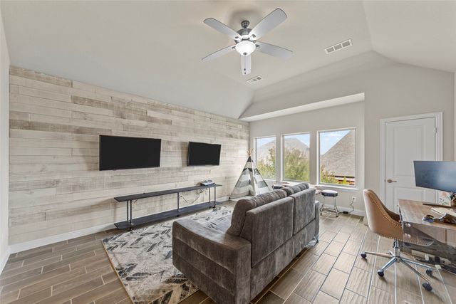 7017 St George S Drive, Mckinney, TX 75070