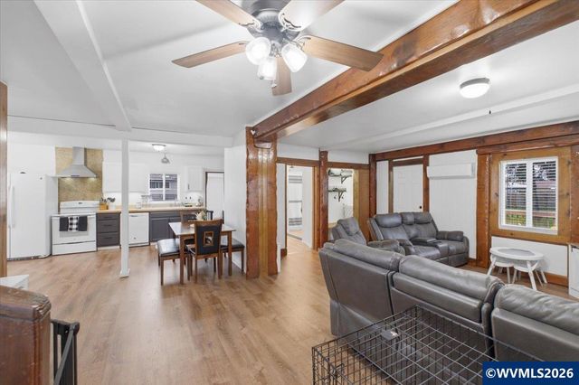 1154 S Second St, Lebanon, OR 97355