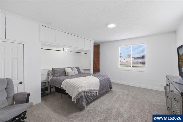 1154 S Second St, Lebanon, OR 97355