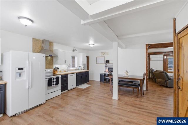 1154 S Second St, Lebanon, OR 97355