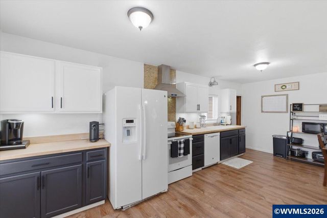 1154 S Second St, Lebanon, OR 97355